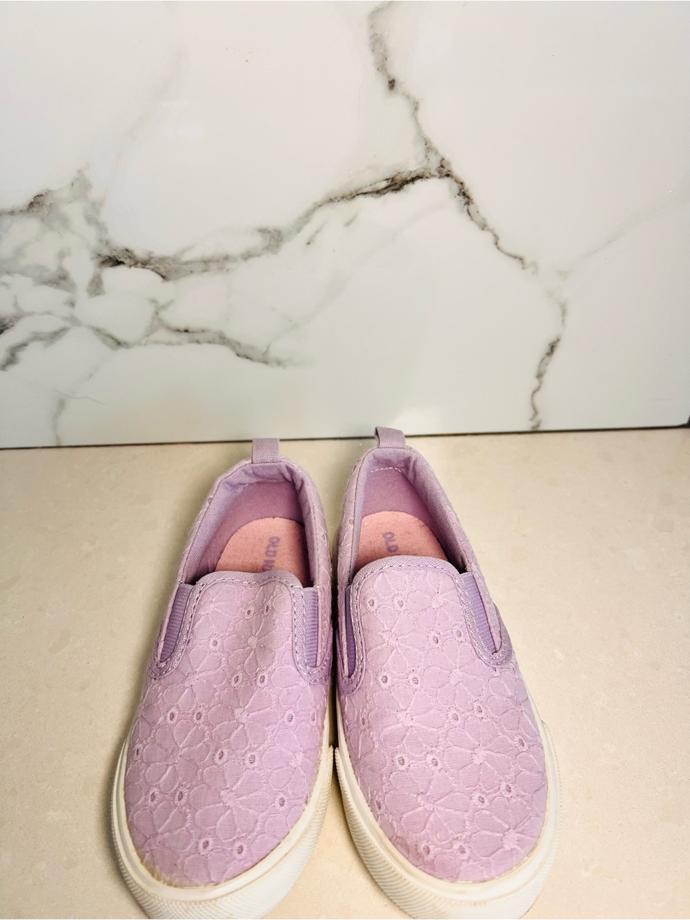 Old Navy Lavender Slip-On Eyelet Sneakers for Kids